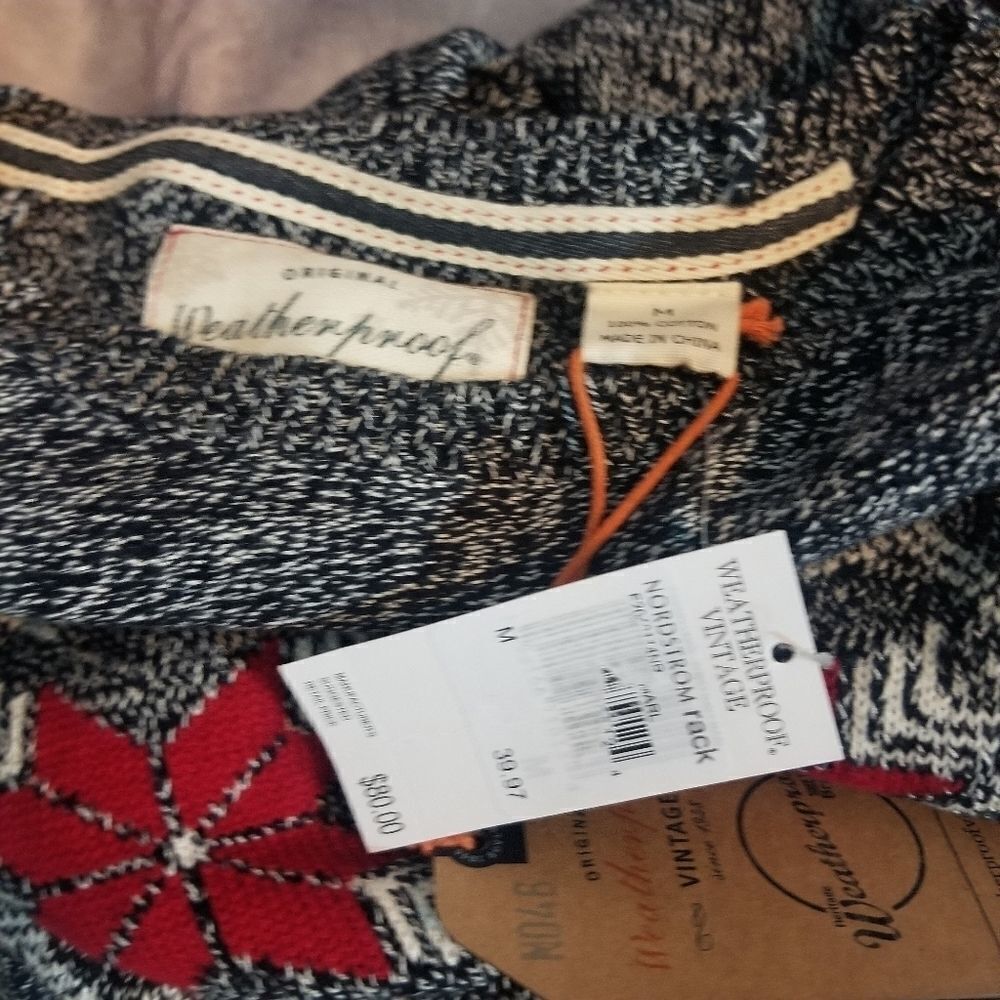 Weatherproof Christmas Sweater Size M - Picture 4 of 4